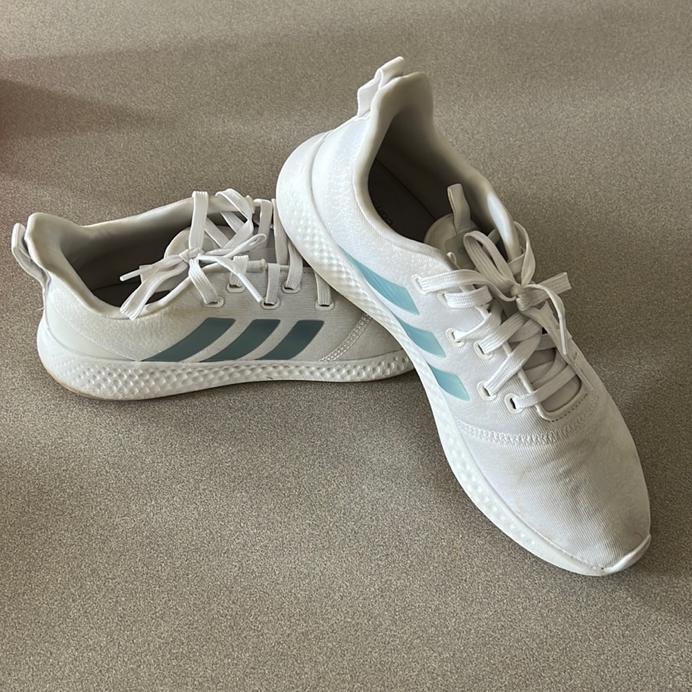 Adidas Athletic Shoes Size 11 Womens
